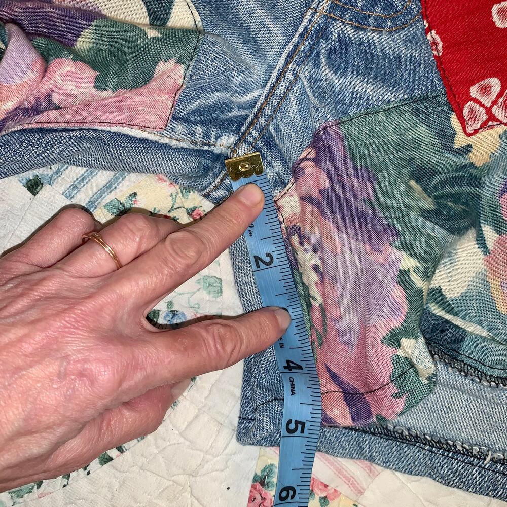 VINTAGE LEVIS 501's PATCHWORK QUILT PATCHED DENIM SHORTS - Picture 13 of 13